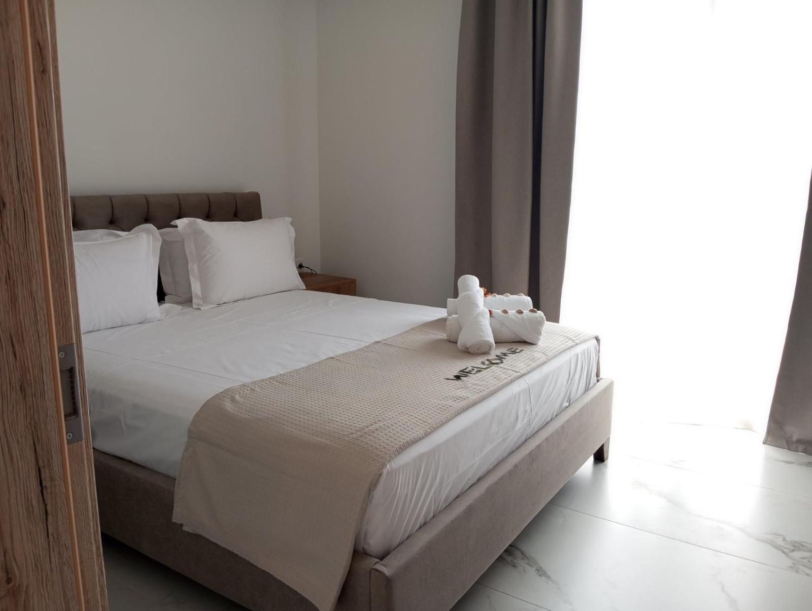 Three Charites Resort Gialova Bagian luar foto